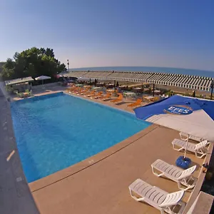 Mora Otel