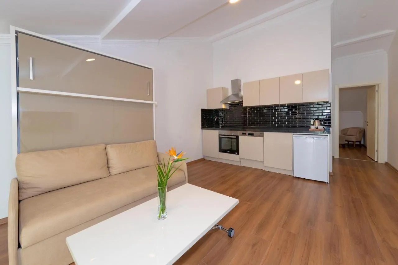 Joy Suites Istanbul Aparthotel